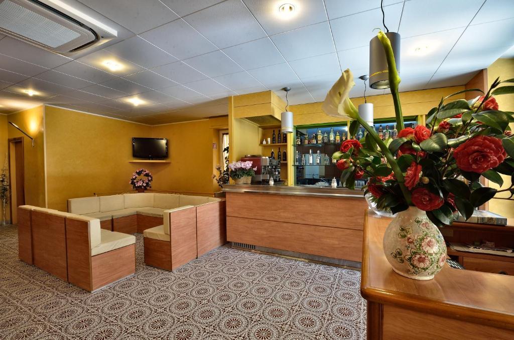 Hotel Guya Varazze Εξωτερικό φωτογραφία