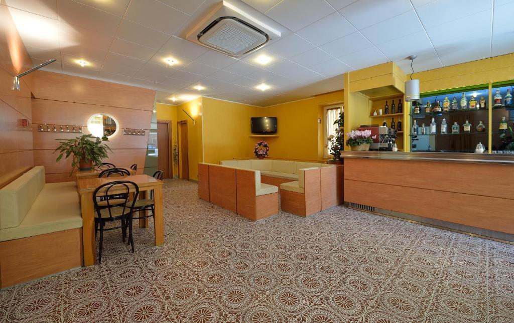 Hotel Guya Varazze Εξωτερικό φωτογραφία