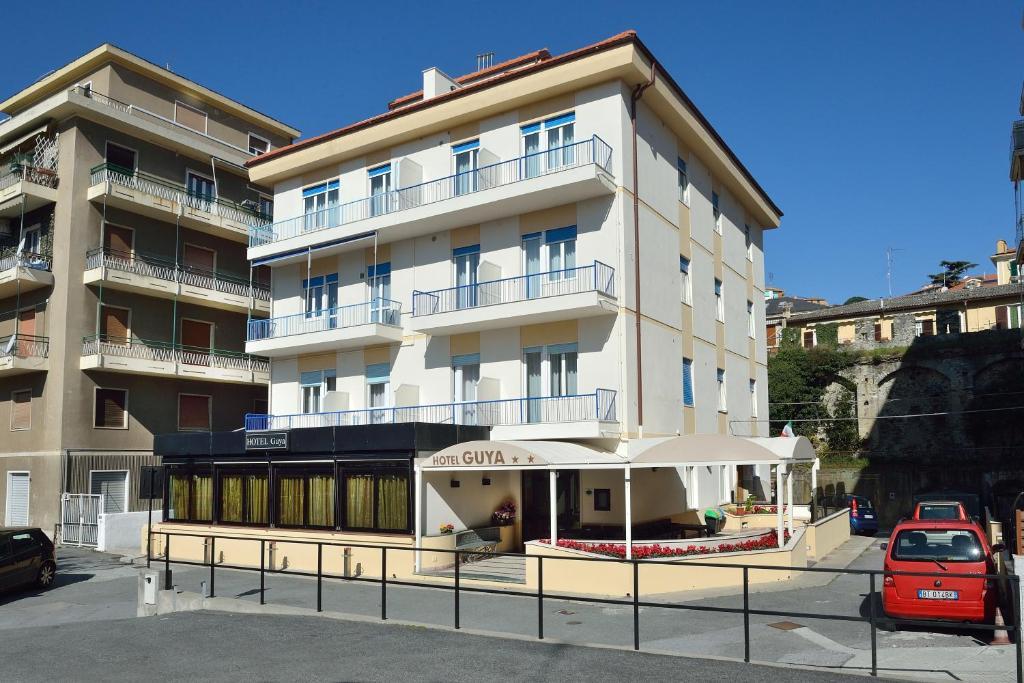 Hotel Guya Varazze Εξωτερικό φωτογραφία