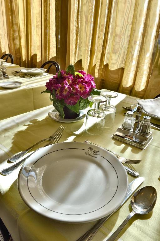 Hotel Guya Varazze Εξωτερικό φωτογραφία