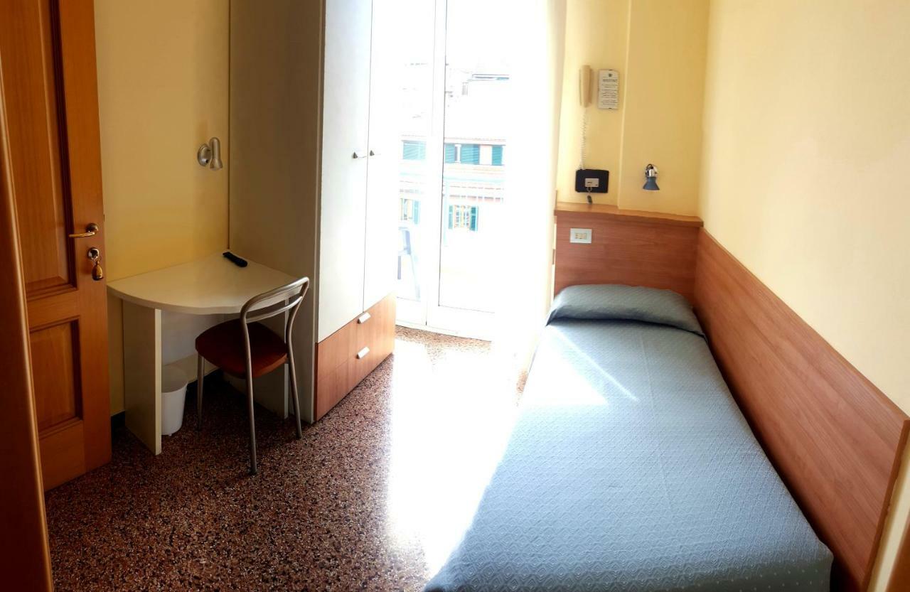 Hotel Guya Varazze Εξωτερικό φωτογραφία